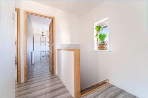 Photo 19- click for photo gallery